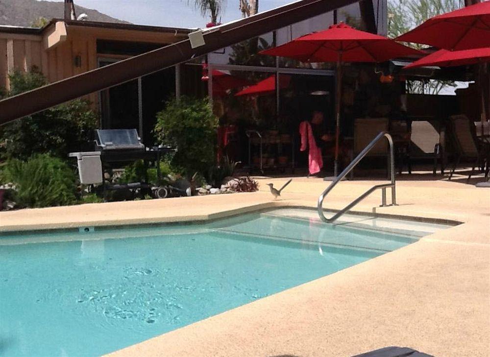 Triangle Inn Clothing Optional Resort For Men Palm Springs Bagian luar foto